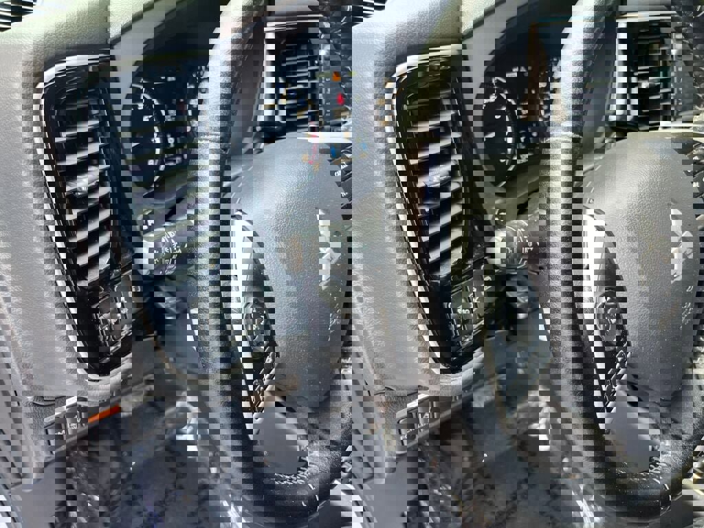 Used 2015 Mitsubishi Outlander GT image 12