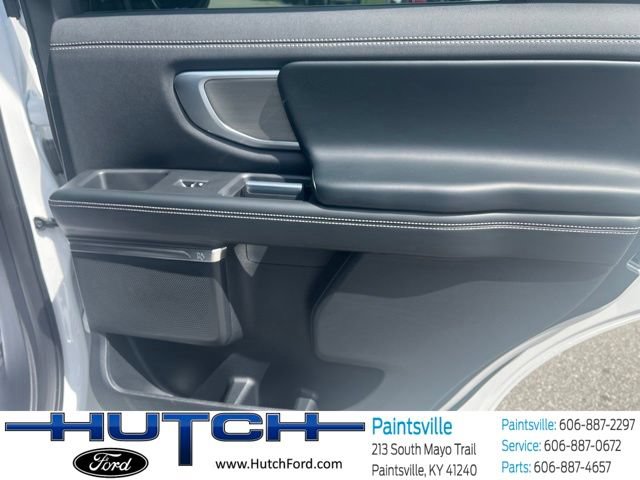 Used 2025 Ford Expedition Platinum AWD/4WD image 56