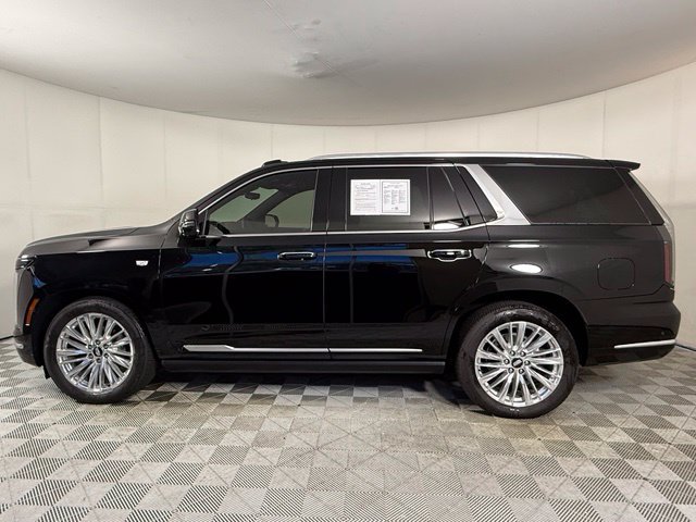 Certified 2026 Cadillac Escalade Luxury w/ Touring Package AWD/4WD image 3