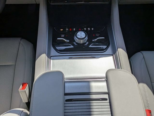 Used 2026 Jeep Grand Wagoneer L Limited AWD/4WD image 20