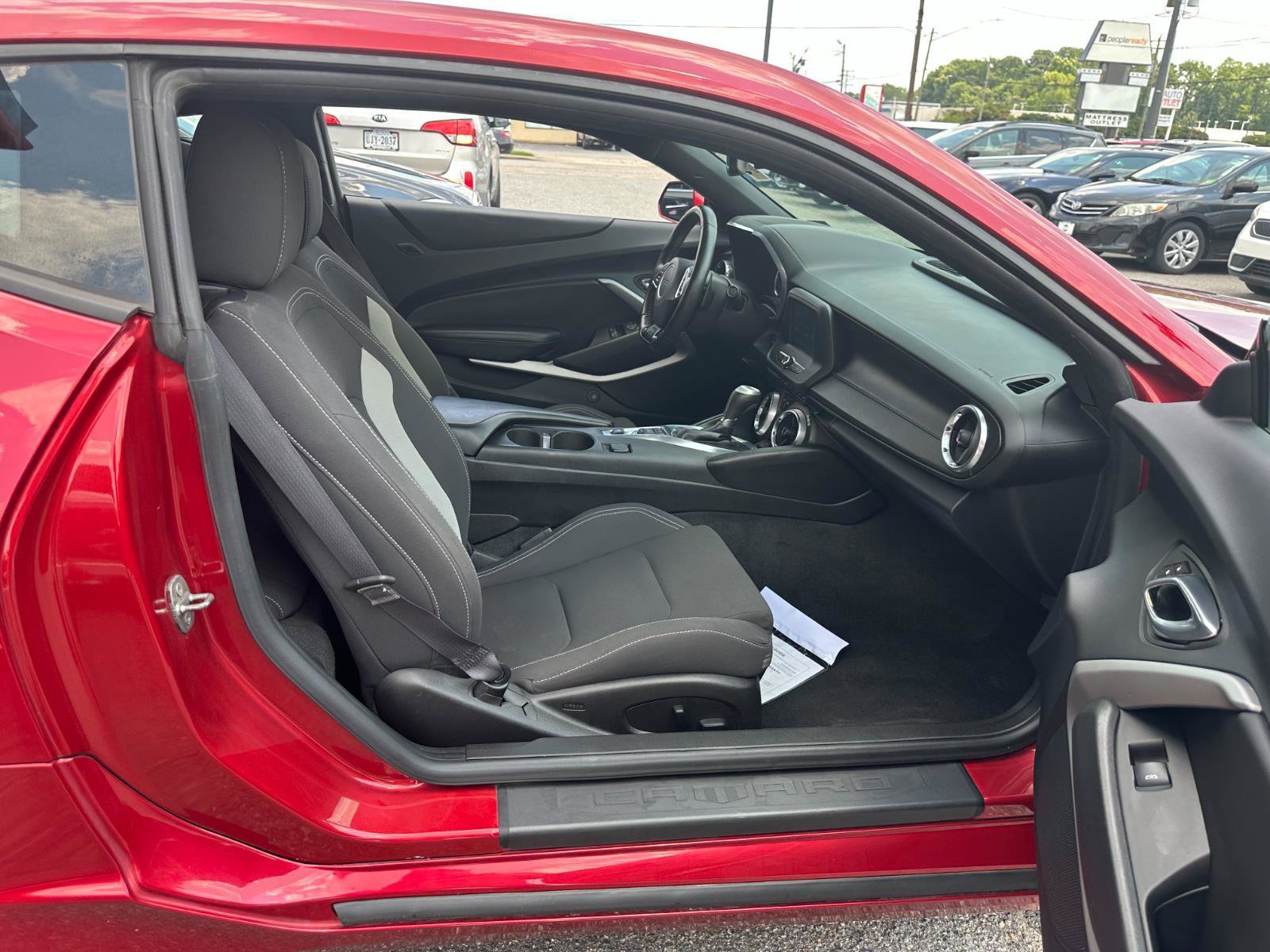 Used 2017 Chevrolet Camaro LT image 25