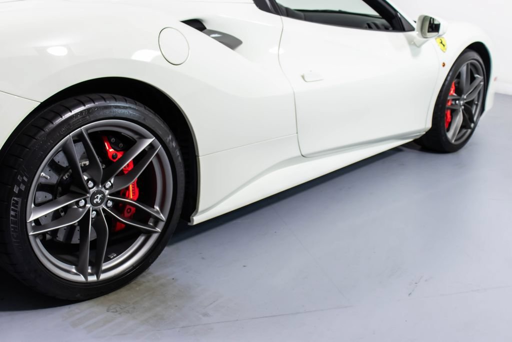 Certified 2019 Ferrari 488 Spider RWD image 20