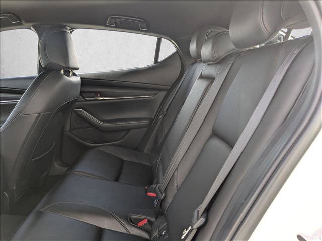 Used 2019 MAZDA MAZDA3 Hatchback w/ Preferred Package FWD image 15