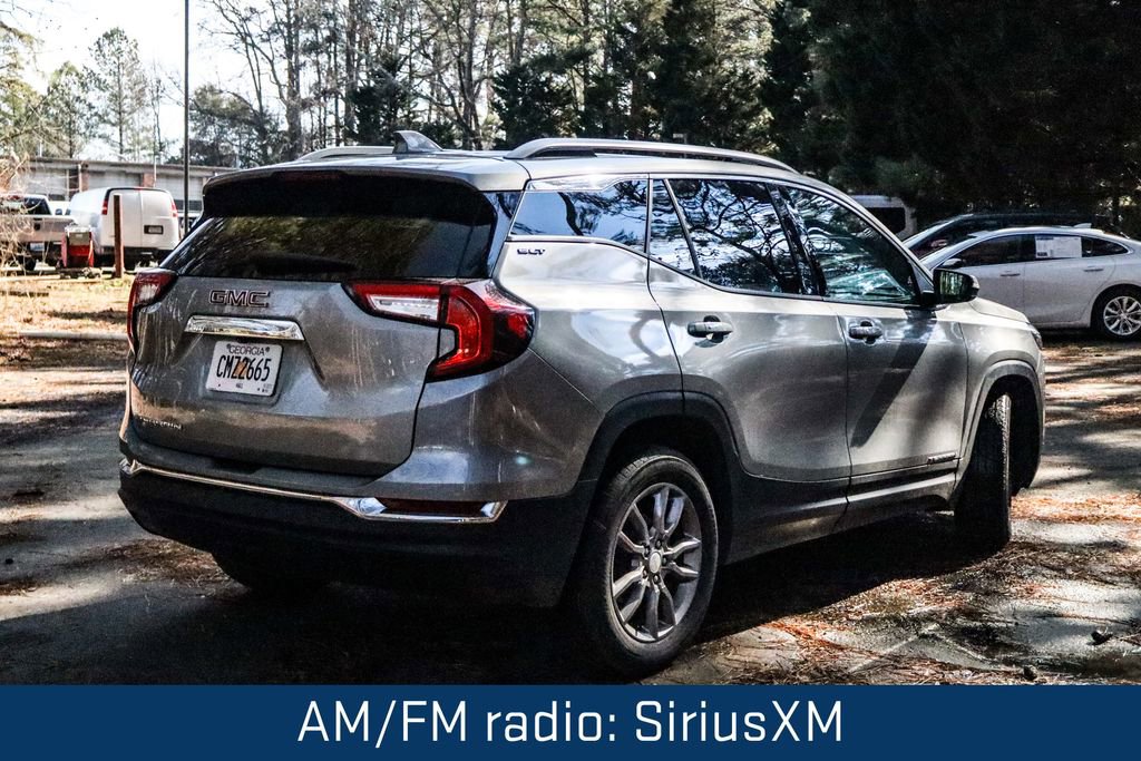 Used 2024 GMC Terrain SLT image 8