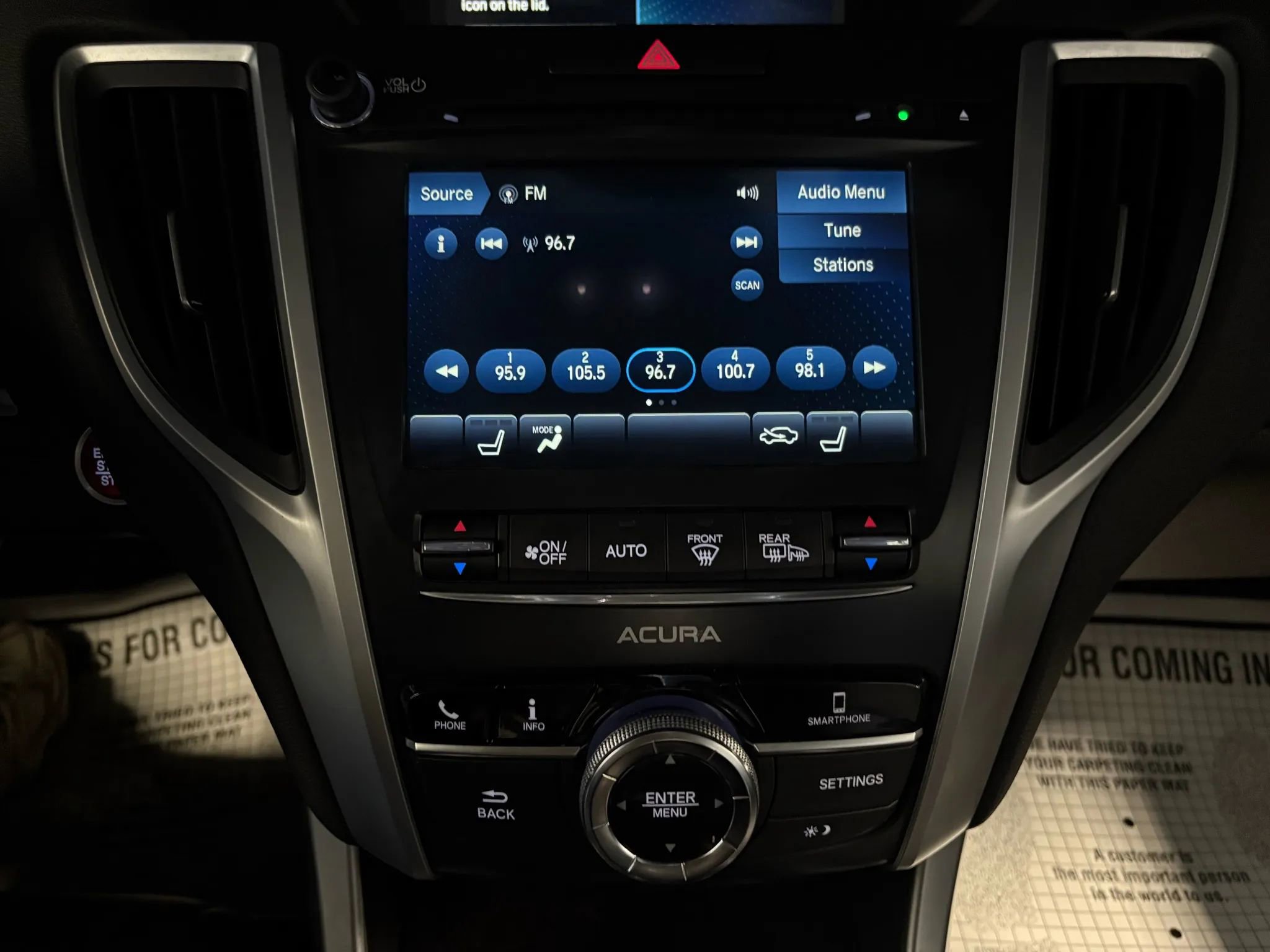 Used 2018 Acura TLX image 26