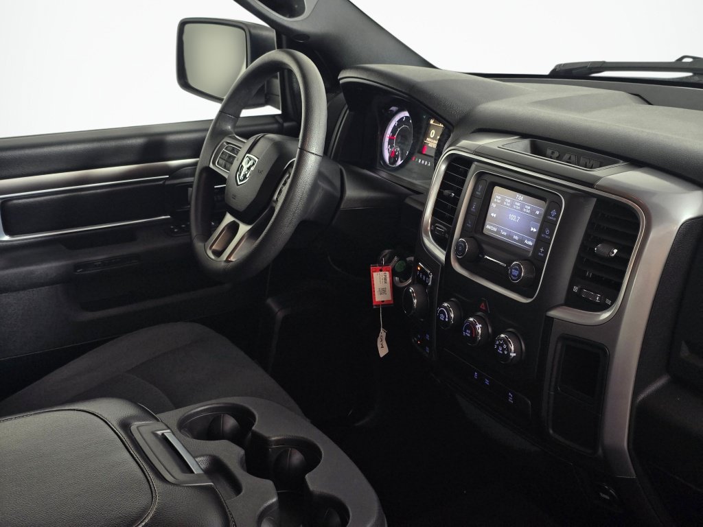 Used 2024 RAM 1500 Warlock AWD/4WD image 41