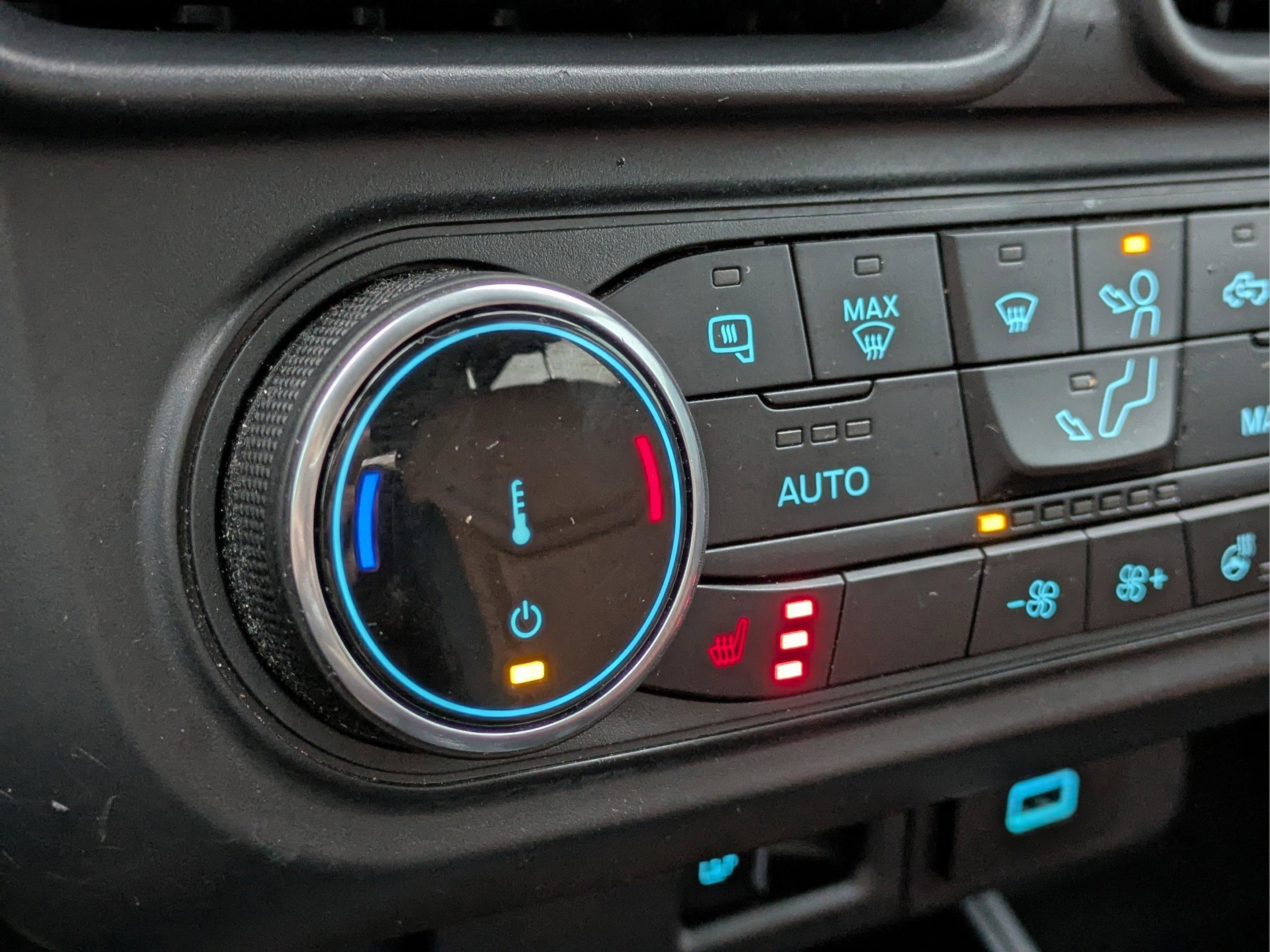 Used 2022 Ford Maverick Lariat w/ Lariat Luxury Package image 24