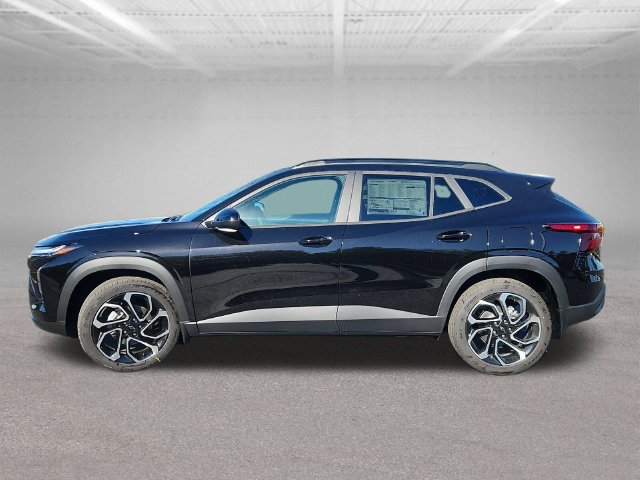 New 2026 Chevrolet Trax RS w/ Sunroof Package FWD image 4