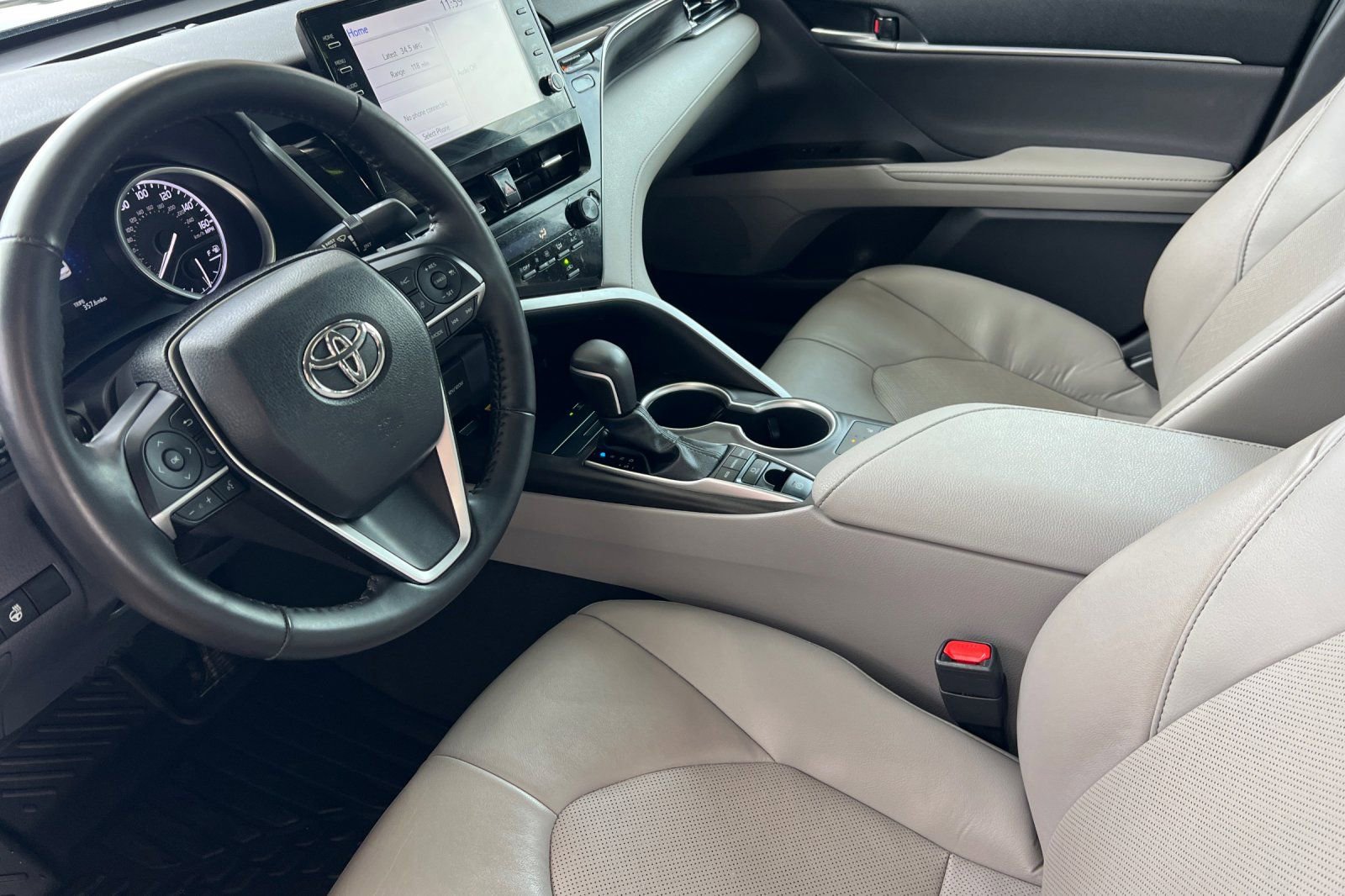 Certified 2023 Toyota Camry XLE w/ Cold Weather Package image 7