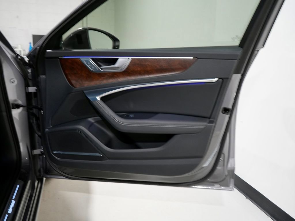 Used 2021 Audi A6 3.0T allroad Prestige w/ Prestige Package image 27