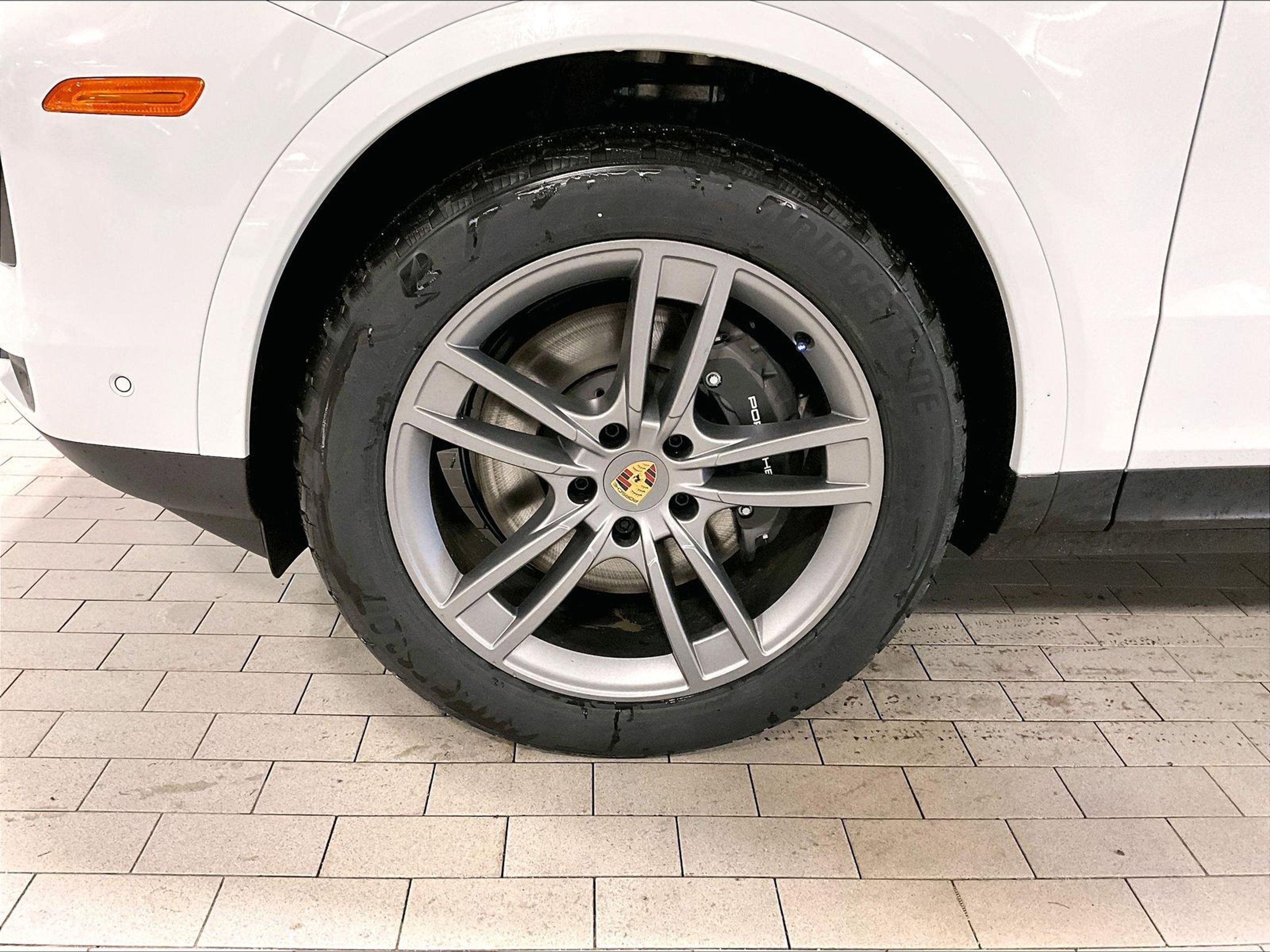 New 2026 Porsche Macan S image 13