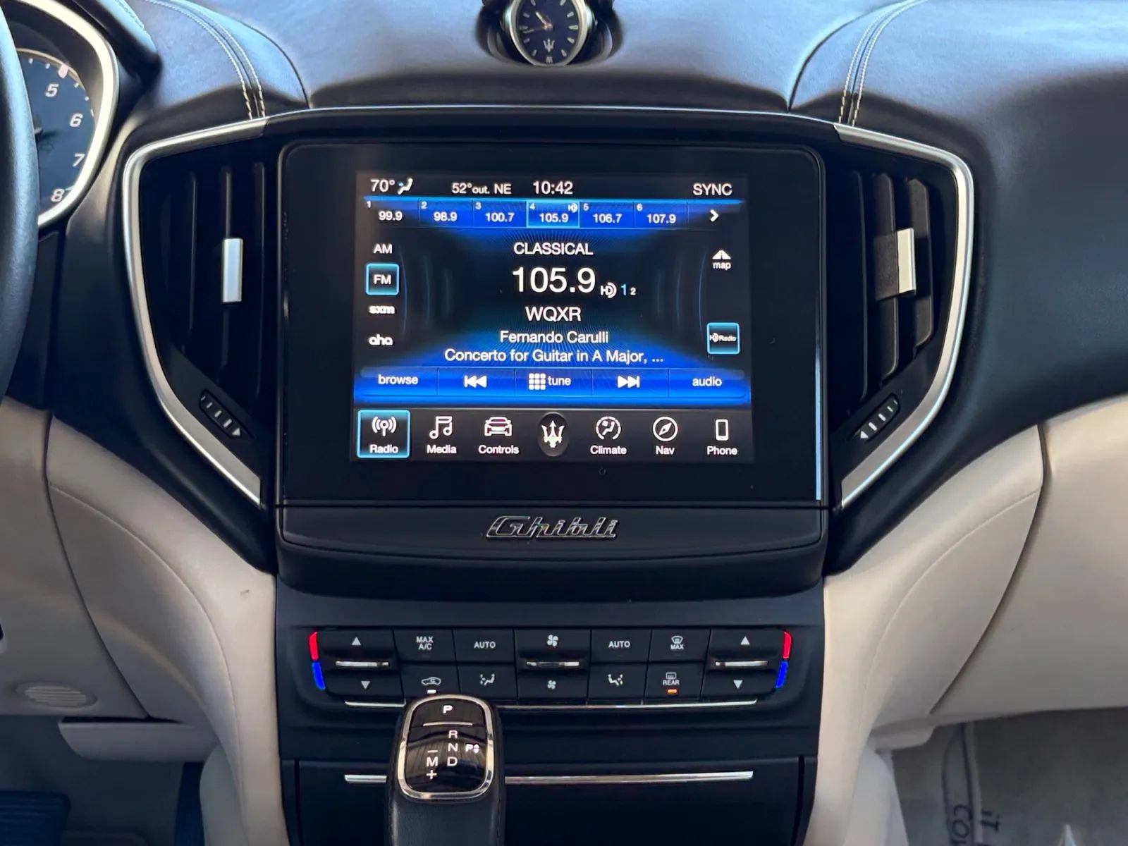 Used 2019 Maserati Ghibli S Q4 AWD/4WD image 23