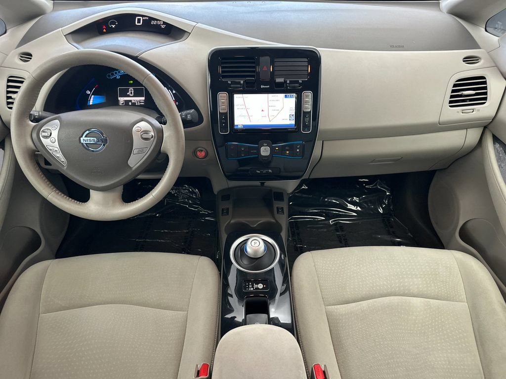 Used 2012 Nissan Leaf SV FWD image 12