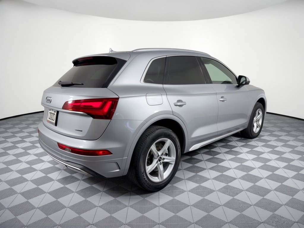 Used 2023 Audi Q5 2.0T Premium AWD/4WD image 9