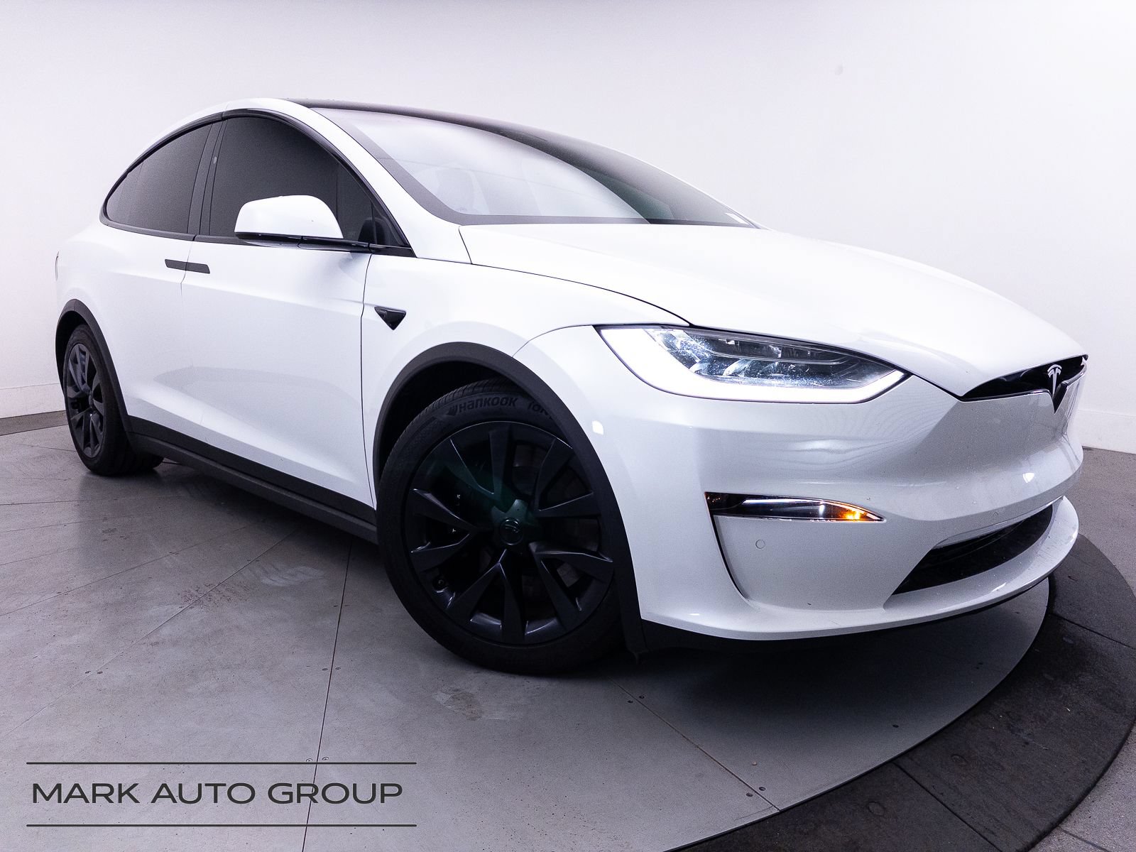 Used 2022 Tesla Model X AWD/4WD video 1