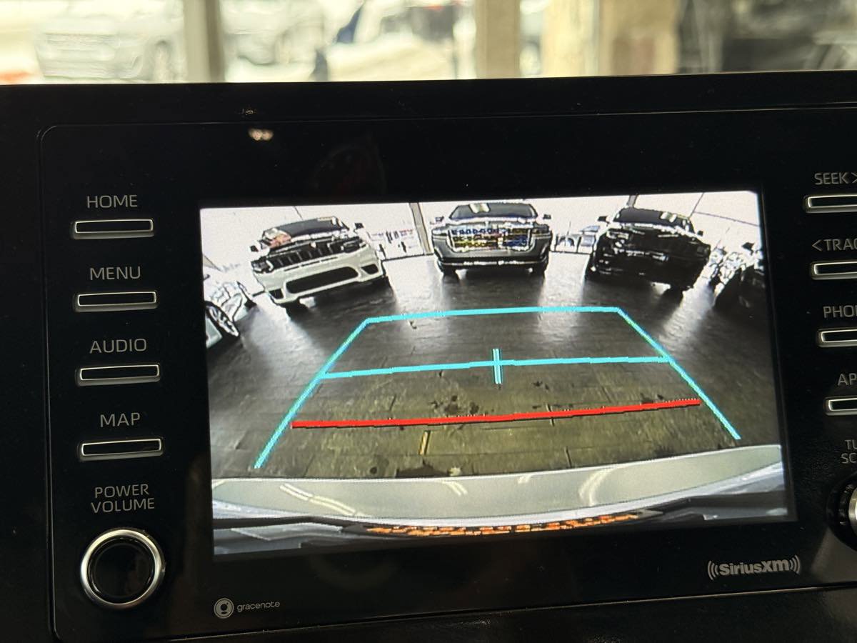 Used 2023 Toyota Camry SE AWD/4WD image 58