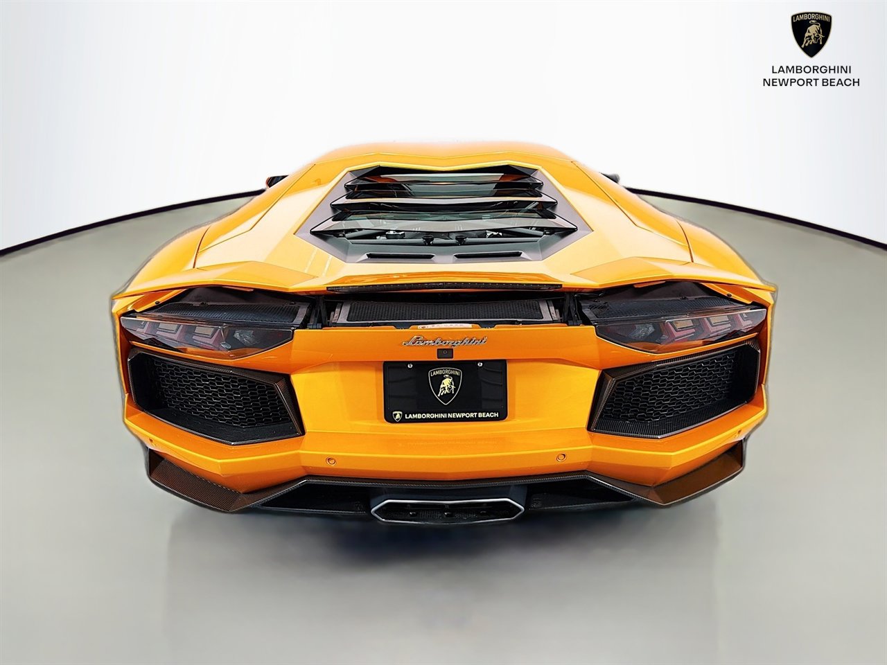 Used 2015 Lamborghini Aventador LP 700-4 image 6