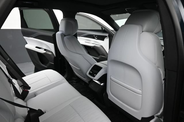 Used 2024 Cadillac Lyriq Sport w/ LPO, Floor Liner Package AWD/4WD image 20