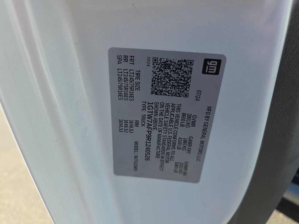 Used 2024 GMC Savana 2500 w/ Driver Convenience Package RWD image 33