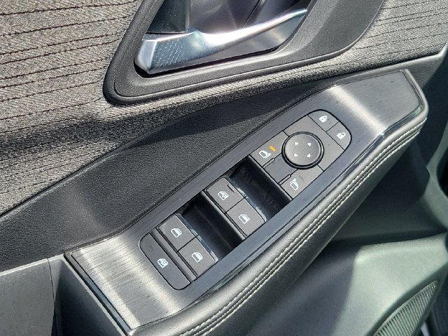 Used 2023 Nissan Rogue SV FWD image 21