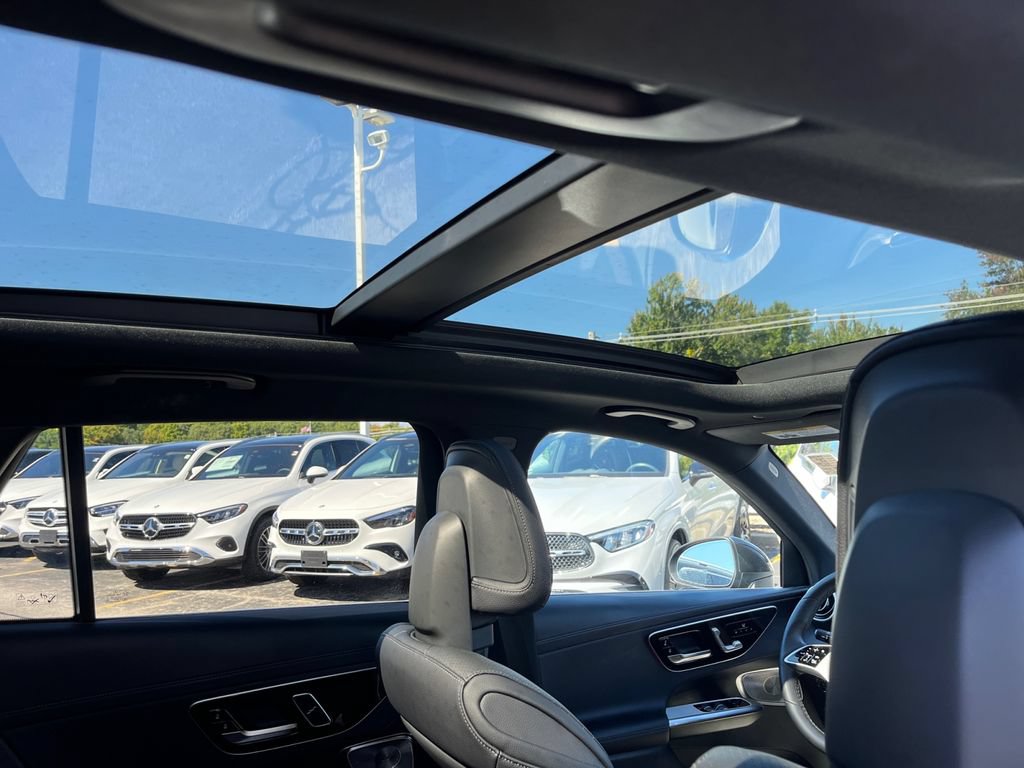 Used 2023 Mercedes-Benz GLC 300 4MATIC image 19