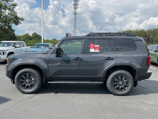 New 2027 Toyota Land Cruiser w/ Premium Package AWD/4WD image 15