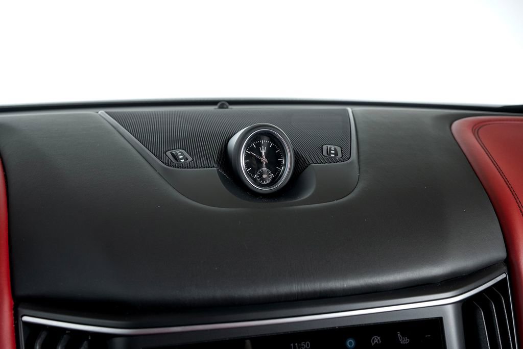 Used 2022 Maserati Levante GT image 40