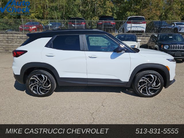 Used 2024 Chevrolet TrailBlazer RS w/ Convenience Package AWD/4WD image 8