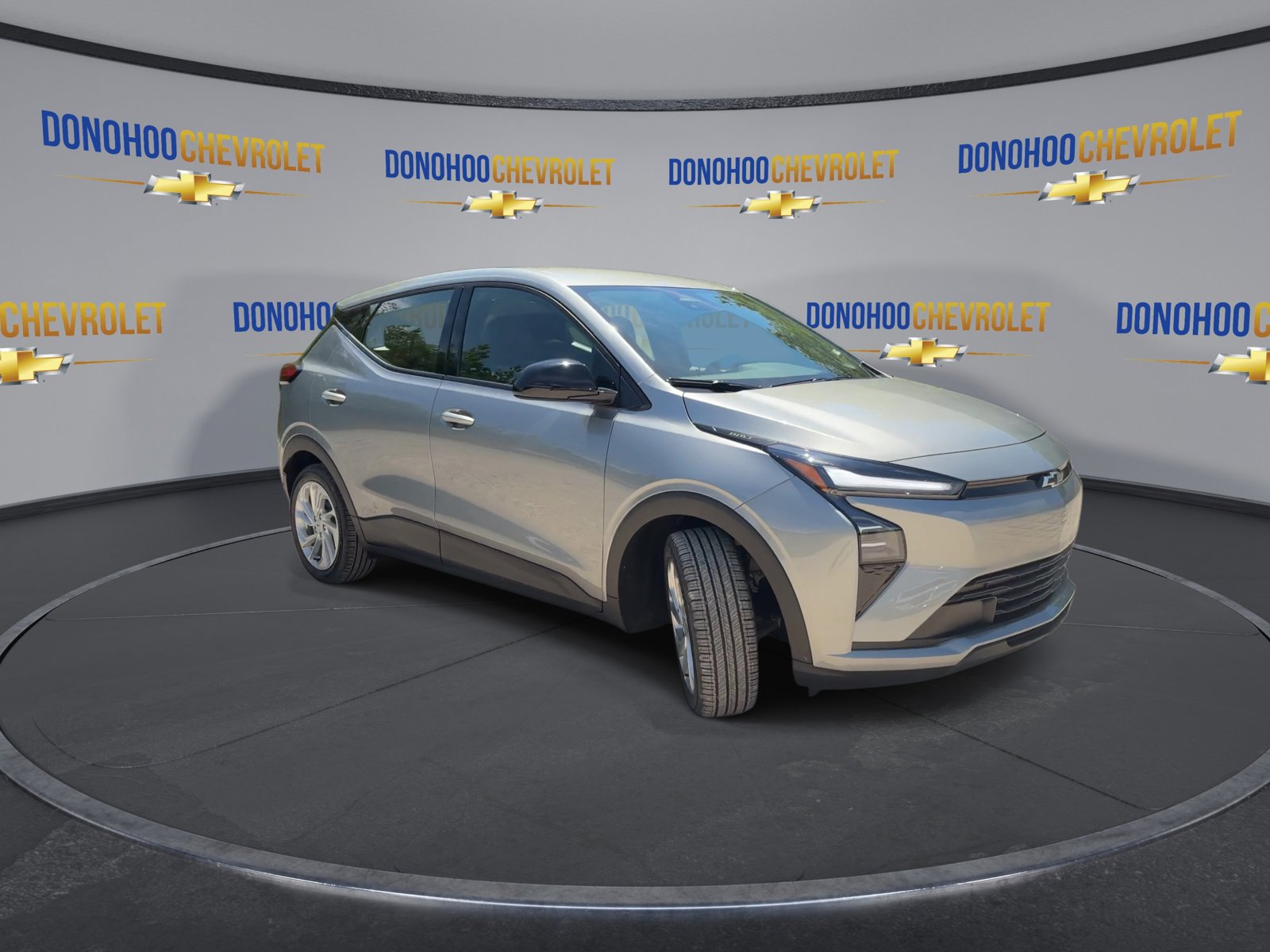 New 2027 Chevrolet Bolt LT w/ Comfort Package FWD image 5
