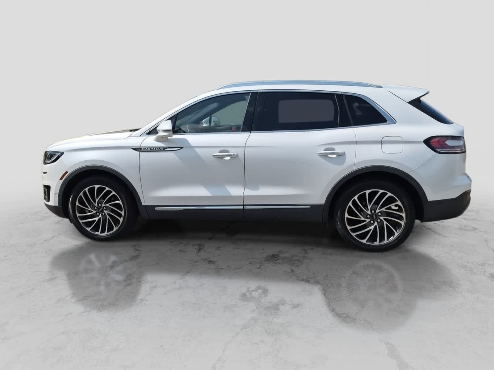 Used 2019 Lincoln Nautilus Reserve AWD/4WD image 5