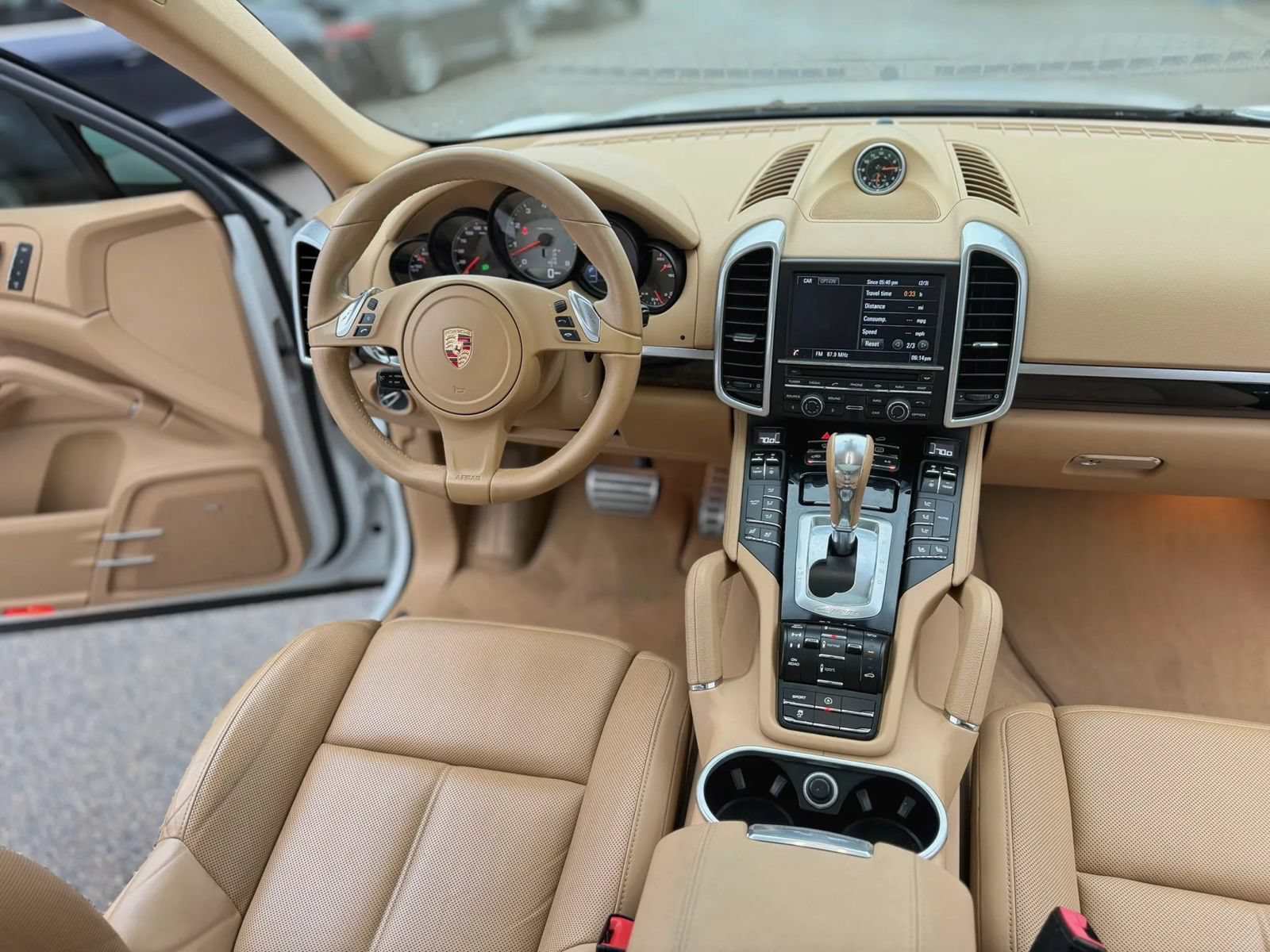 Used 2014 Porsche Cayenne S AWD/4WD image 62