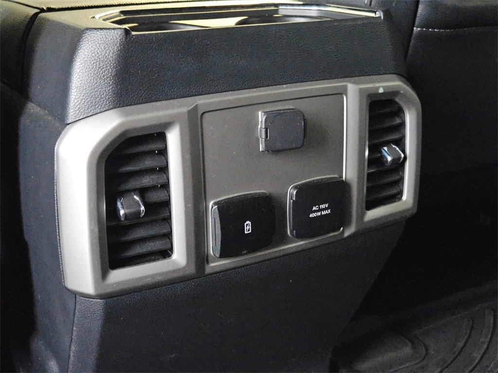 Used 2022 Ford F250 Lariat w/ Lariat Value Package image 29