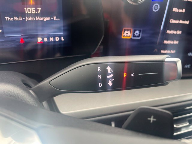 New 2027 Chevrolet Traverse LT w/ Sun and Wheel Package FWD image 26