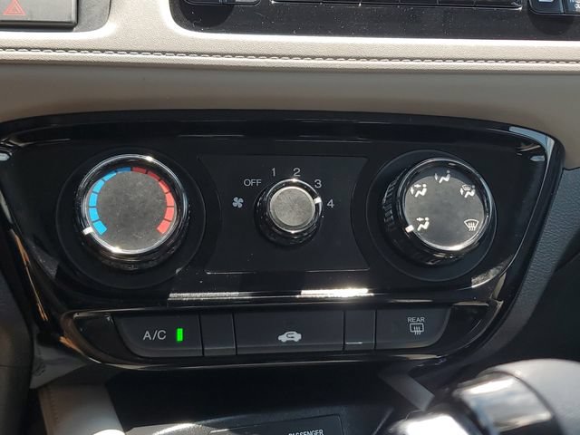 Used 2017 Honda HR-V LX image 28