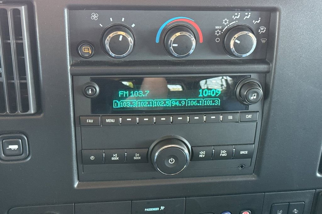 Used 2024 Chevrolet Express 3500 LT w/ LT Preferred Equipment Group image 24