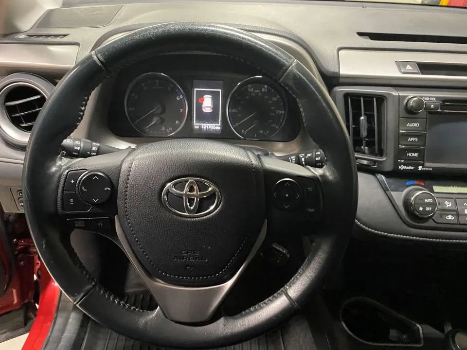 Used 2016 Toyota RAV4 XLE image 17