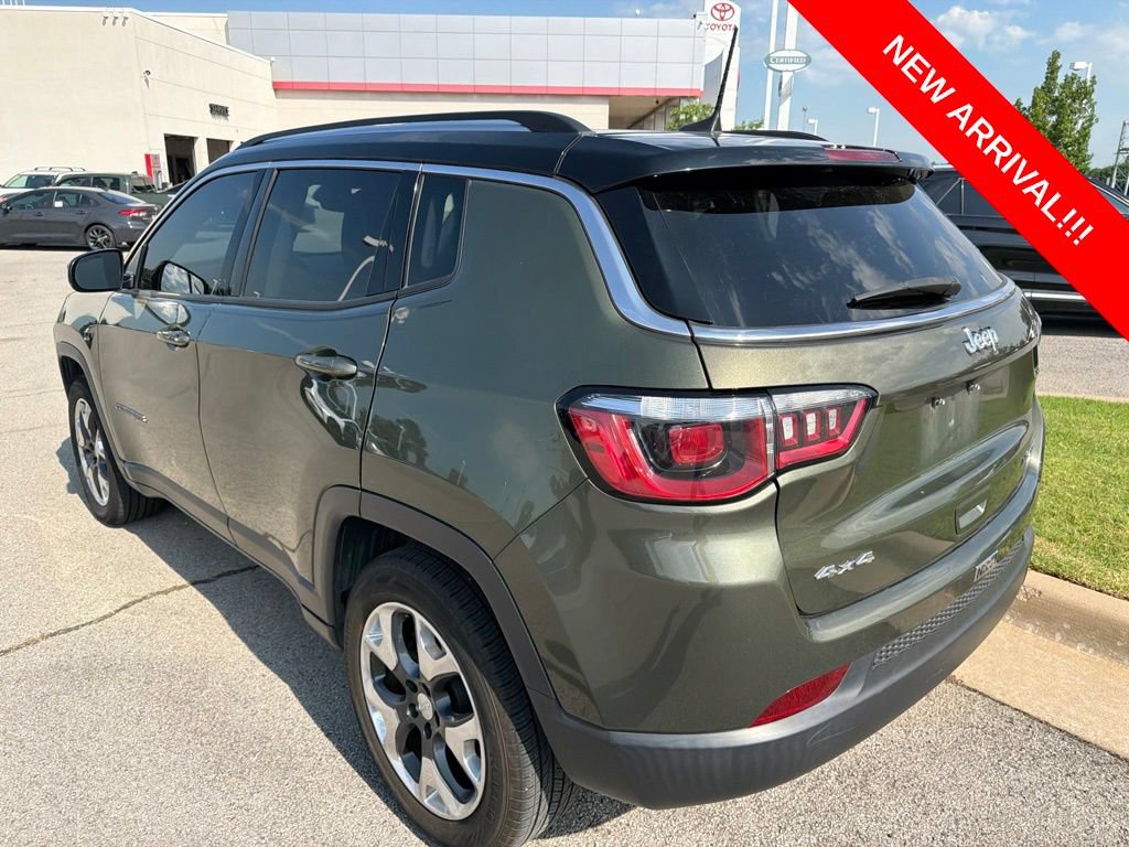 Used 2018 Jeep Compass Limited AWD/4WD image 6