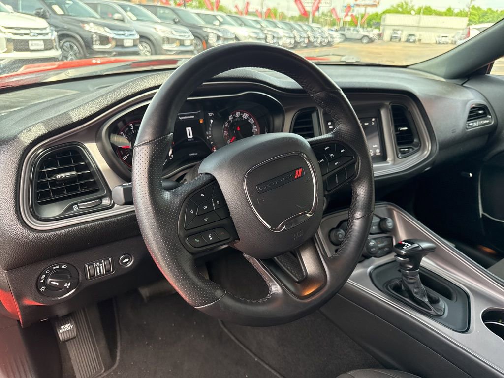Used 2023 Dodge Challenger SXT w/ Blacktop Package image 28