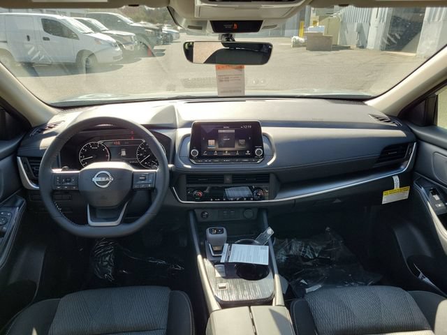 New 2026 Nissan Rogue SV FWD image 24