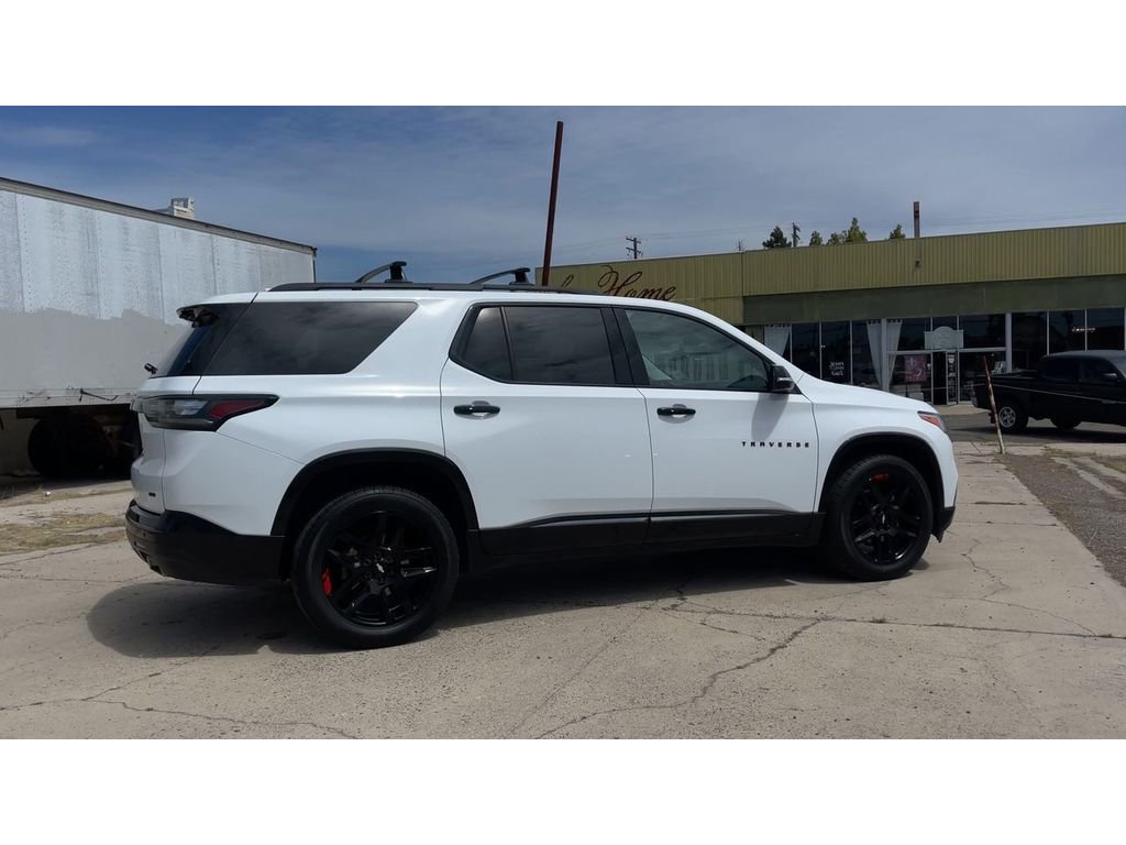 Used 2021 Chevrolet Traverse Premier w/ Redline Edition AWD/4WD image 3