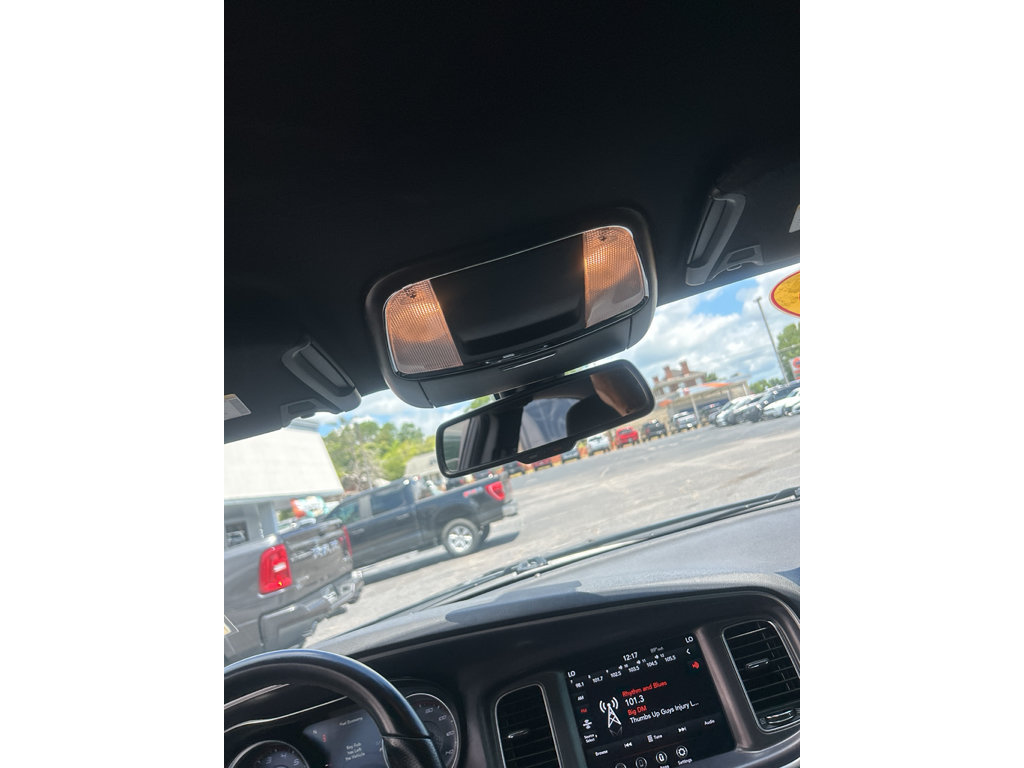 Used 2020 Dodge Charger SXT AWD/4WD image 12
