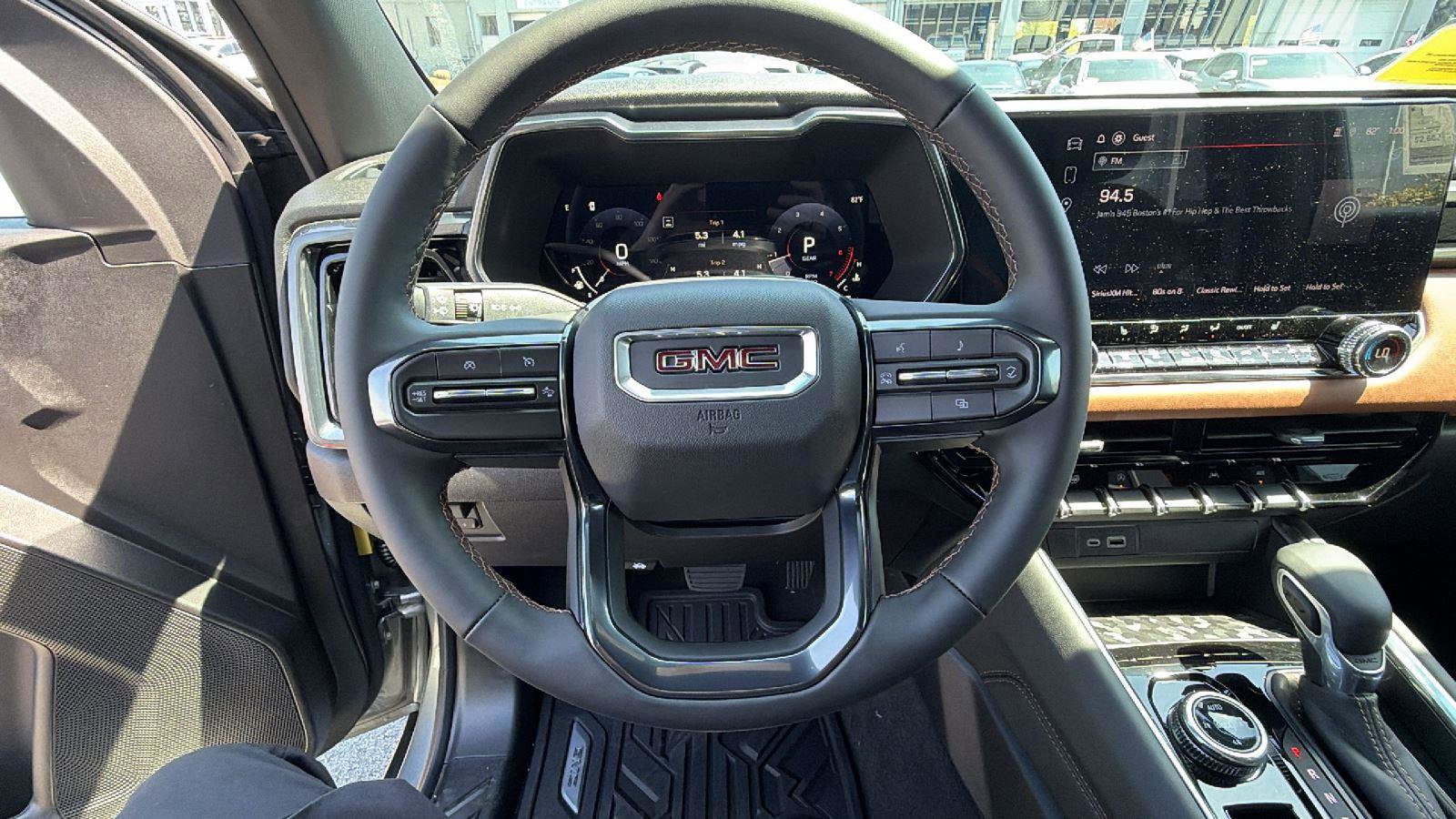 New 2026 GMC Canyon AT4 AWD/4WD image 28
