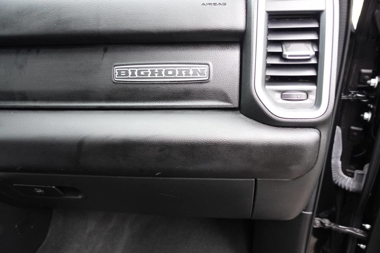 Used 2022 RAM 1500 Big Horn AWD/4WD image 37
