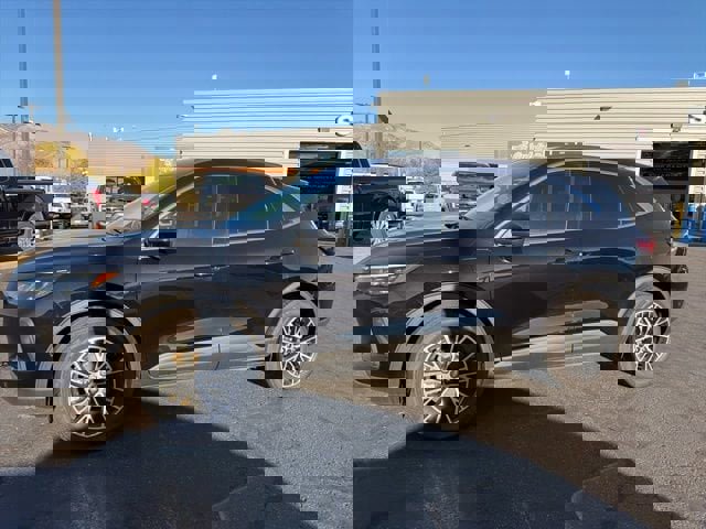 Used 2024 Ford Escape SE w/ PHEV Premium Package image 22