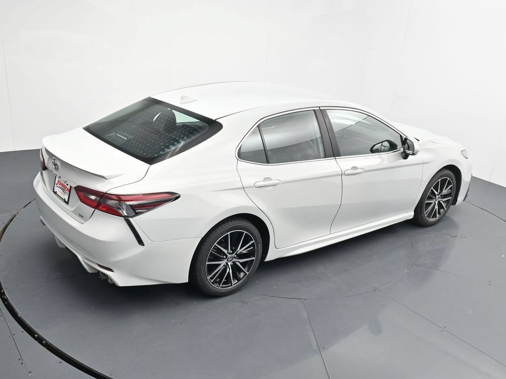Used 2023 Toyota Camry SE FWD image 30