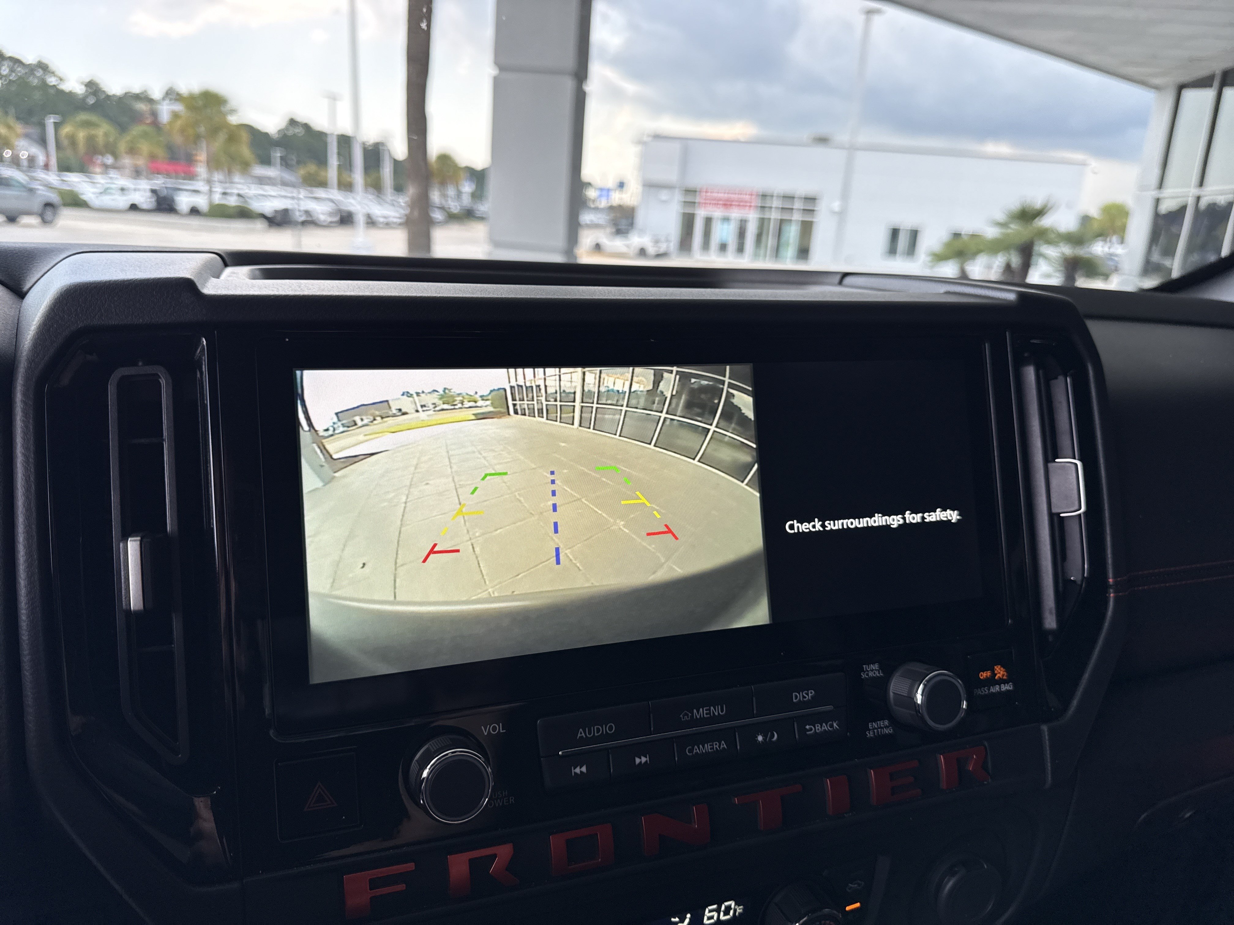 Used 2025 Nissan Frontier PRO-4X w/ Interior Protection Package AWD/4WD image 23