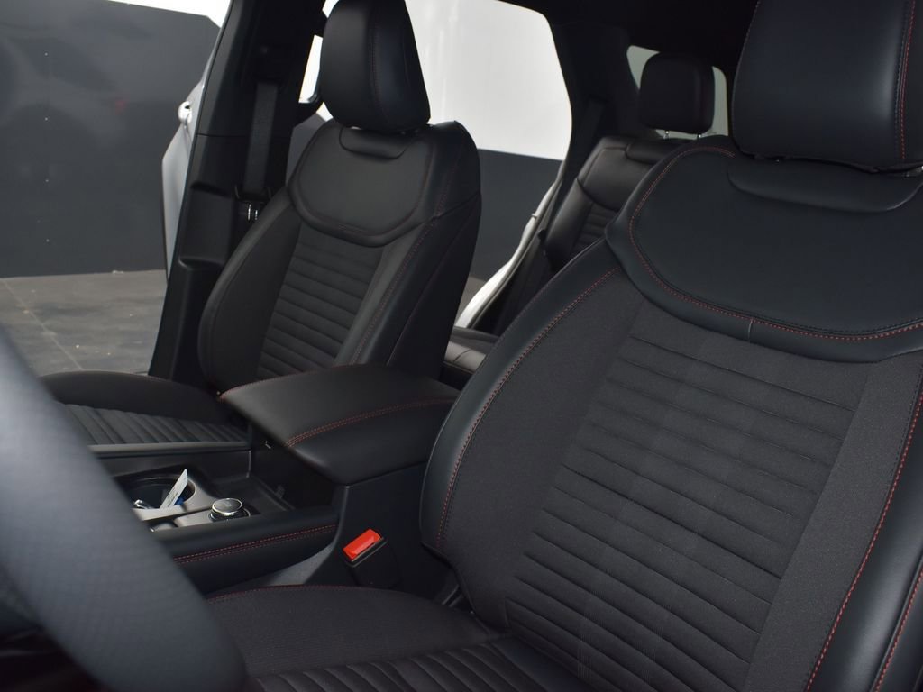 New 2026 Ford Explorer ST-Line image 22