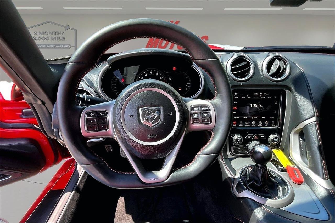 Used 2017 Dodge Viper GTC w/ GTS Interior Package RWD image 8