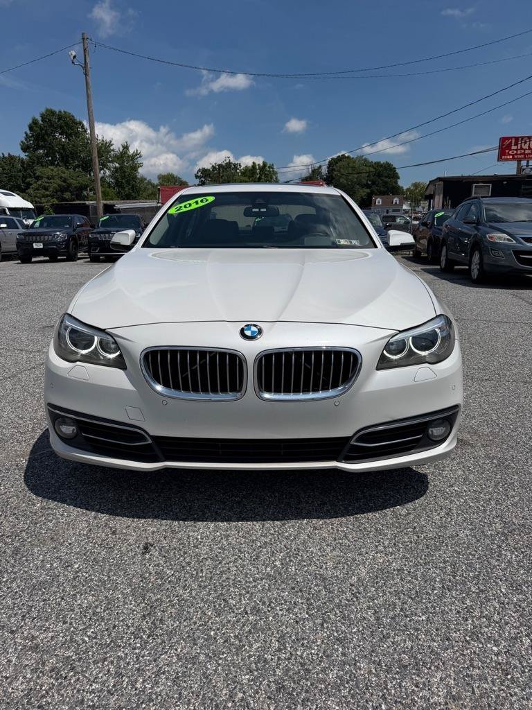 Used 2016 BMW 535i xDrive Sedan AWD/4WD image 3