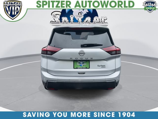 Used 2025 Nissan Rogue SV AWD/4WD image 8